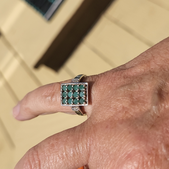 Genuine Emerald/diamond accent Ring, 925 sterling silver with vintage appearance - Picture 3 of 5